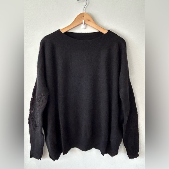 ERMANNO SCERVINO 100% Cashmere Sweater with Lace Sleeve detail | Made in Italy | - Picture 3 of 8